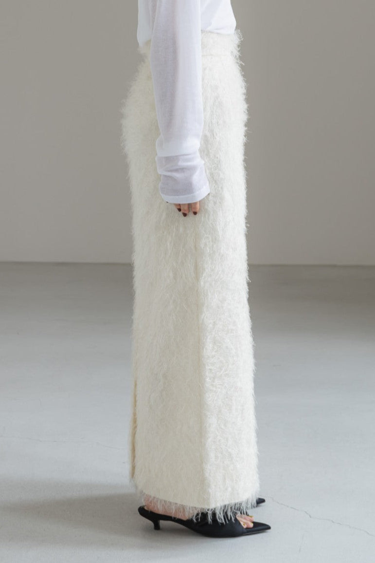 【PRE ORDER】FEATHERED LONG SKIRT (2color)