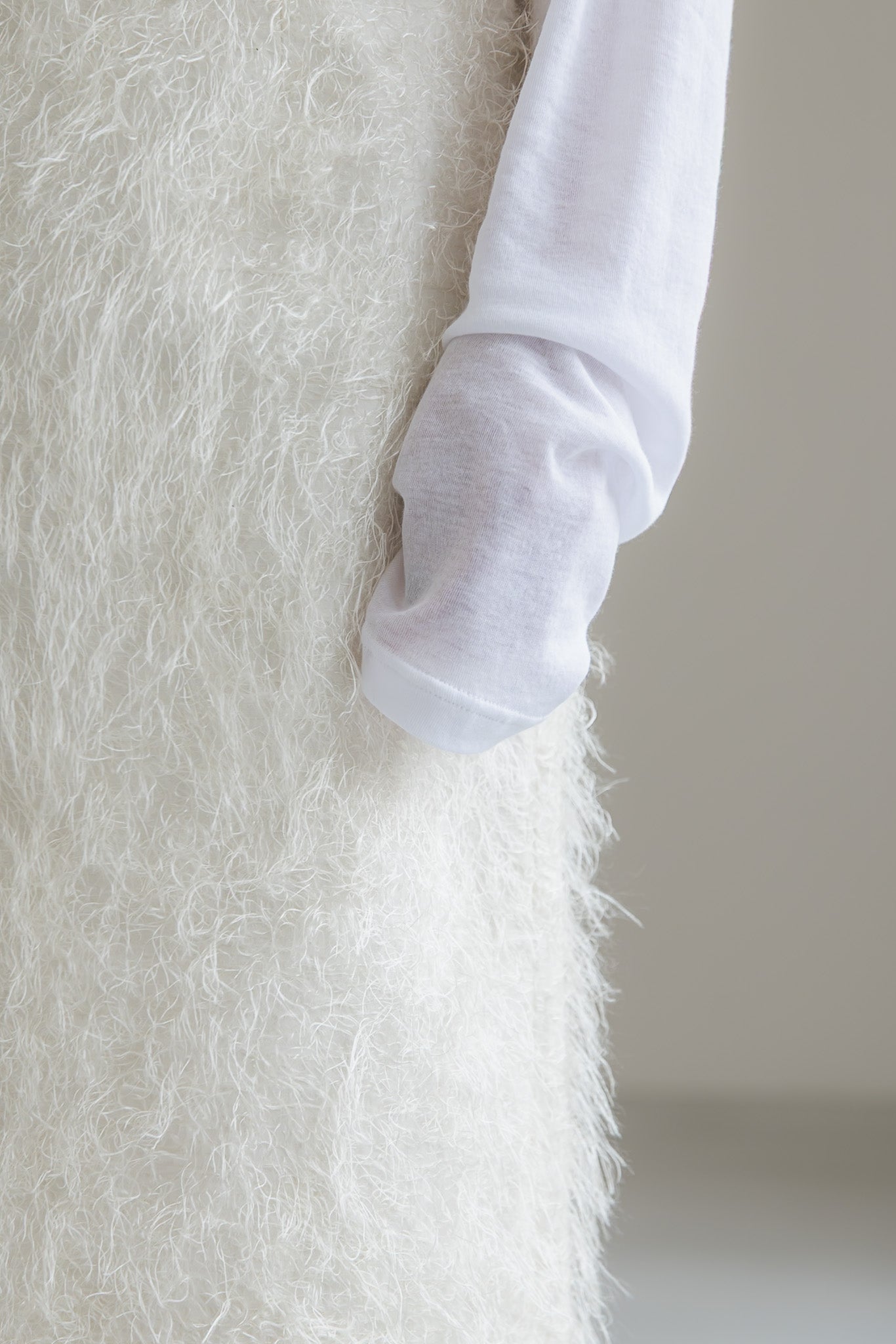 【PRE ORDER】FEATHERED LONG SKIRT (2color)