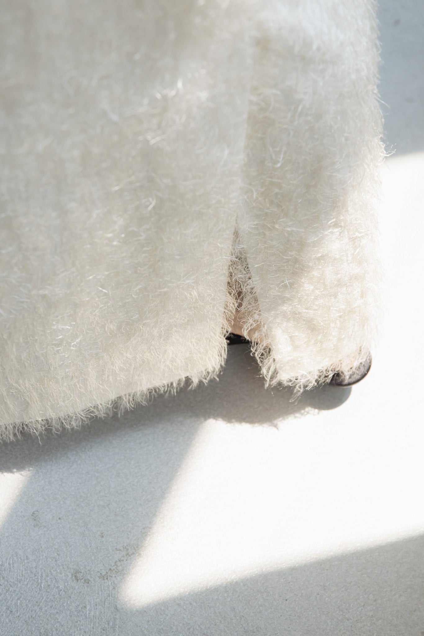 【PRE ORDER】FEATHERED LONG SKIRT (2color)