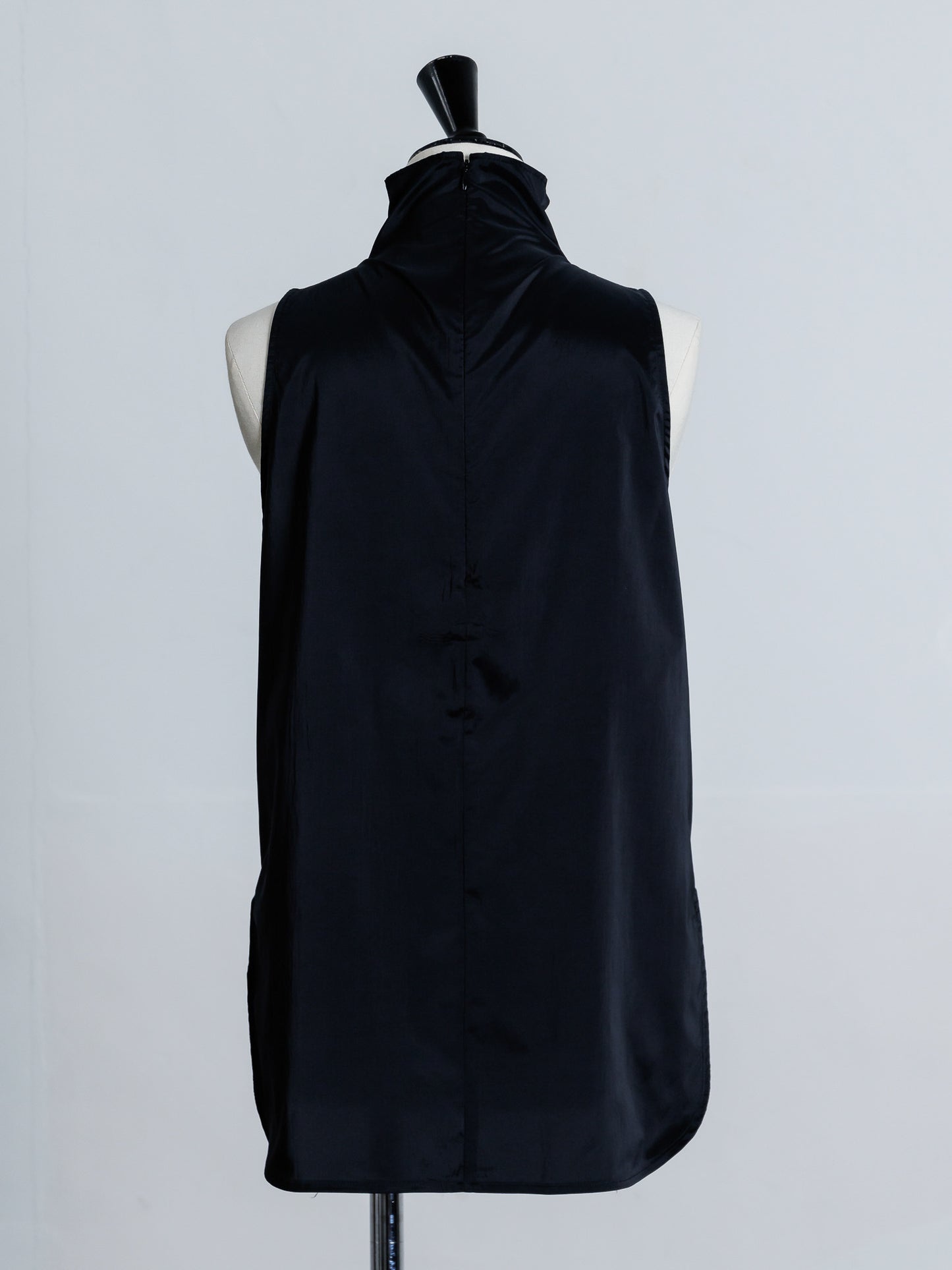 FUNNEL NECK BLOUSE (2color)