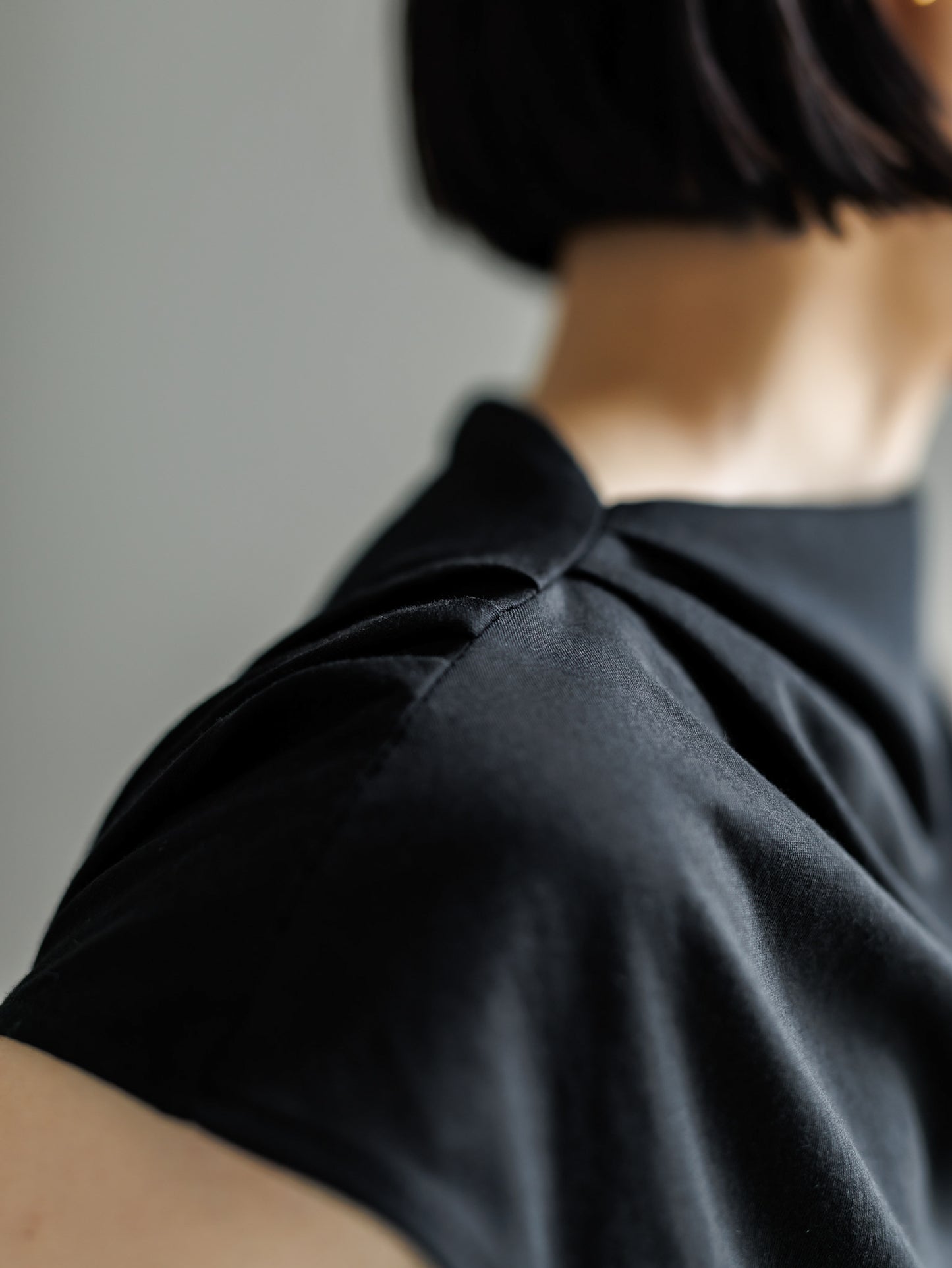 【PRE ORDER】ASYMMETRY TOP (3color)