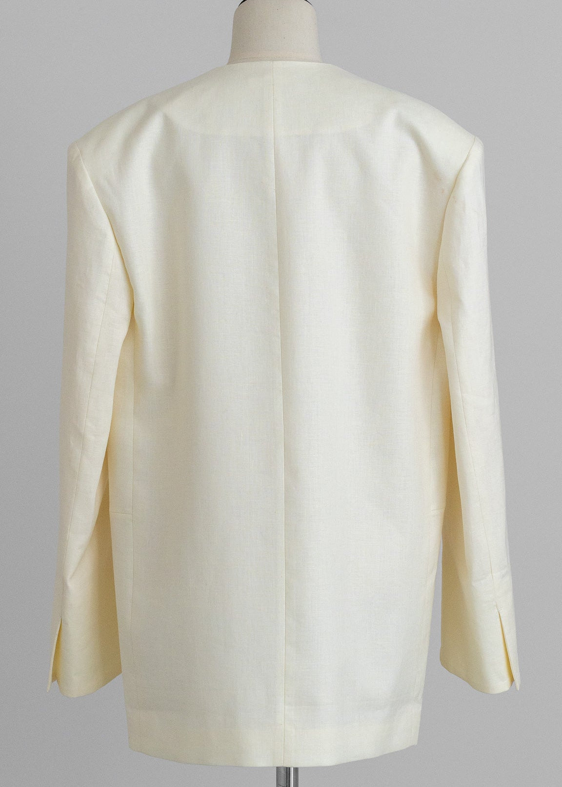 【PRE ORDER】Collarless Linen Jacket (Chalk)