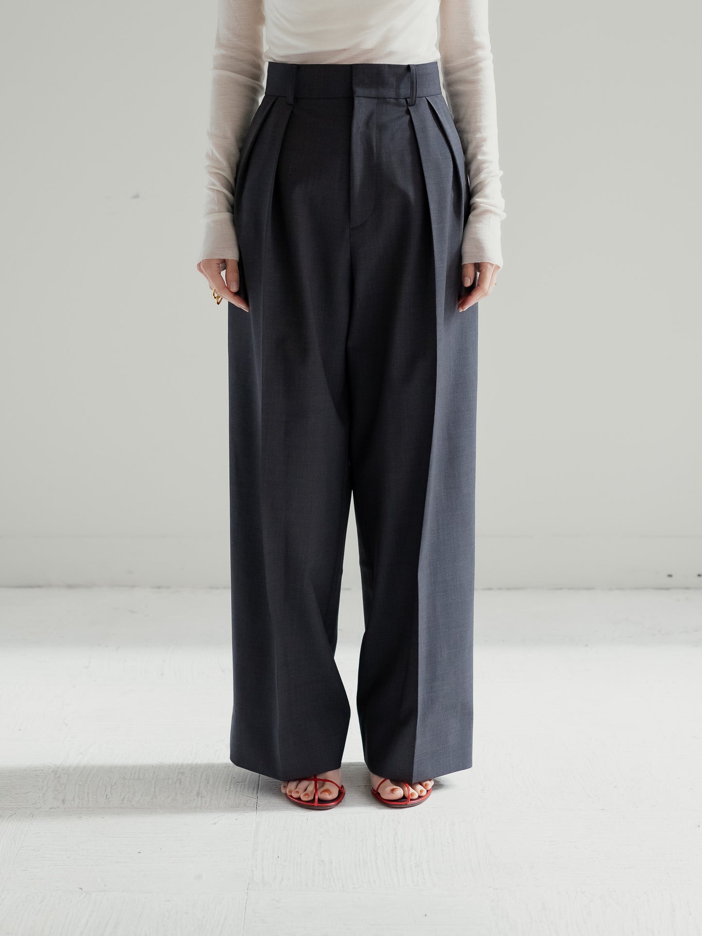 Tuck wide trousers - grey-