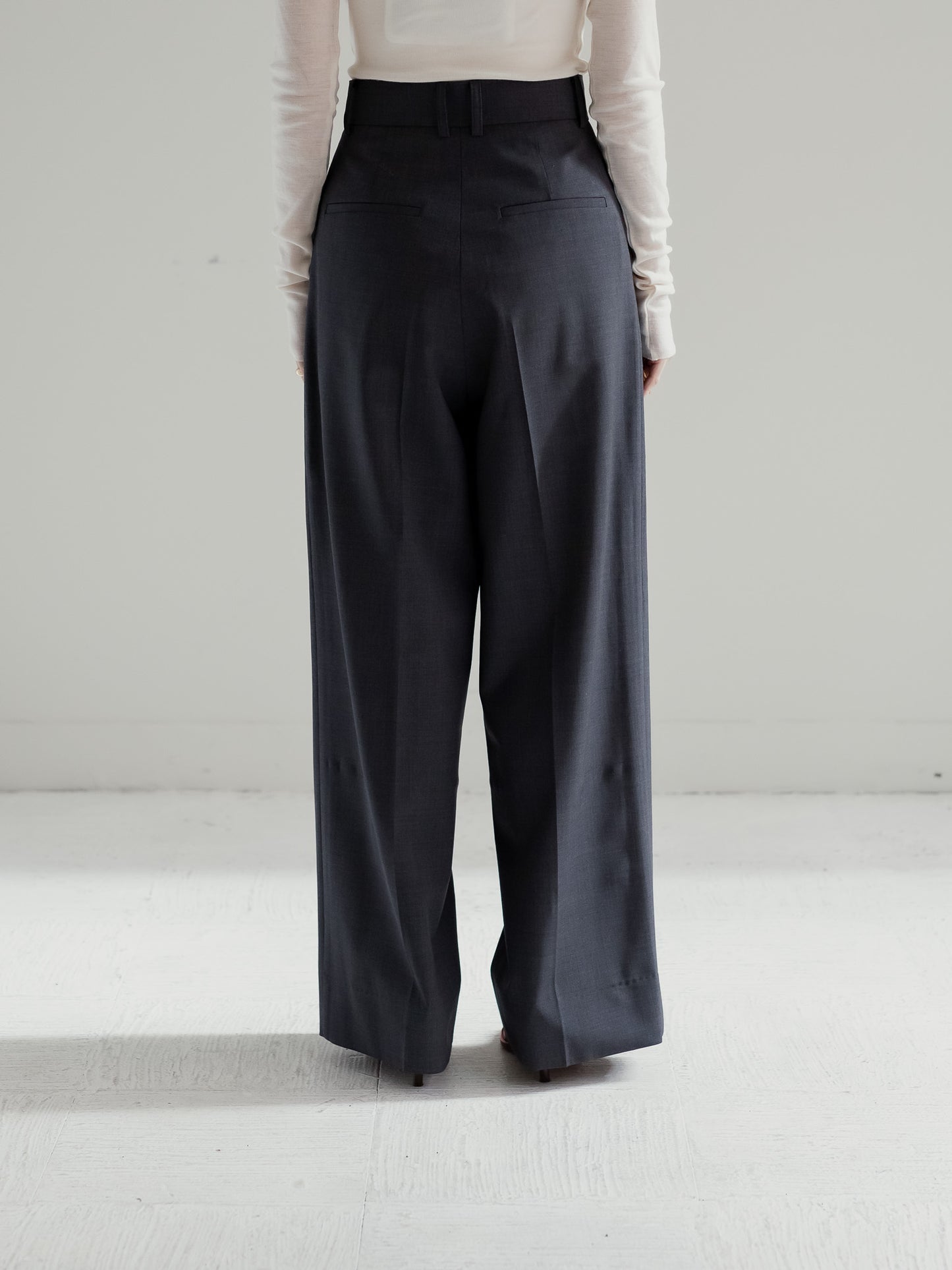 Tuck wide trousers - grey-