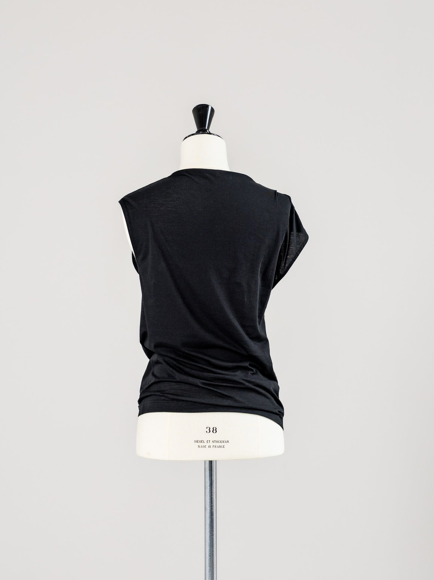 【PRE ORDER】ASYMMETRY TOP (3color)