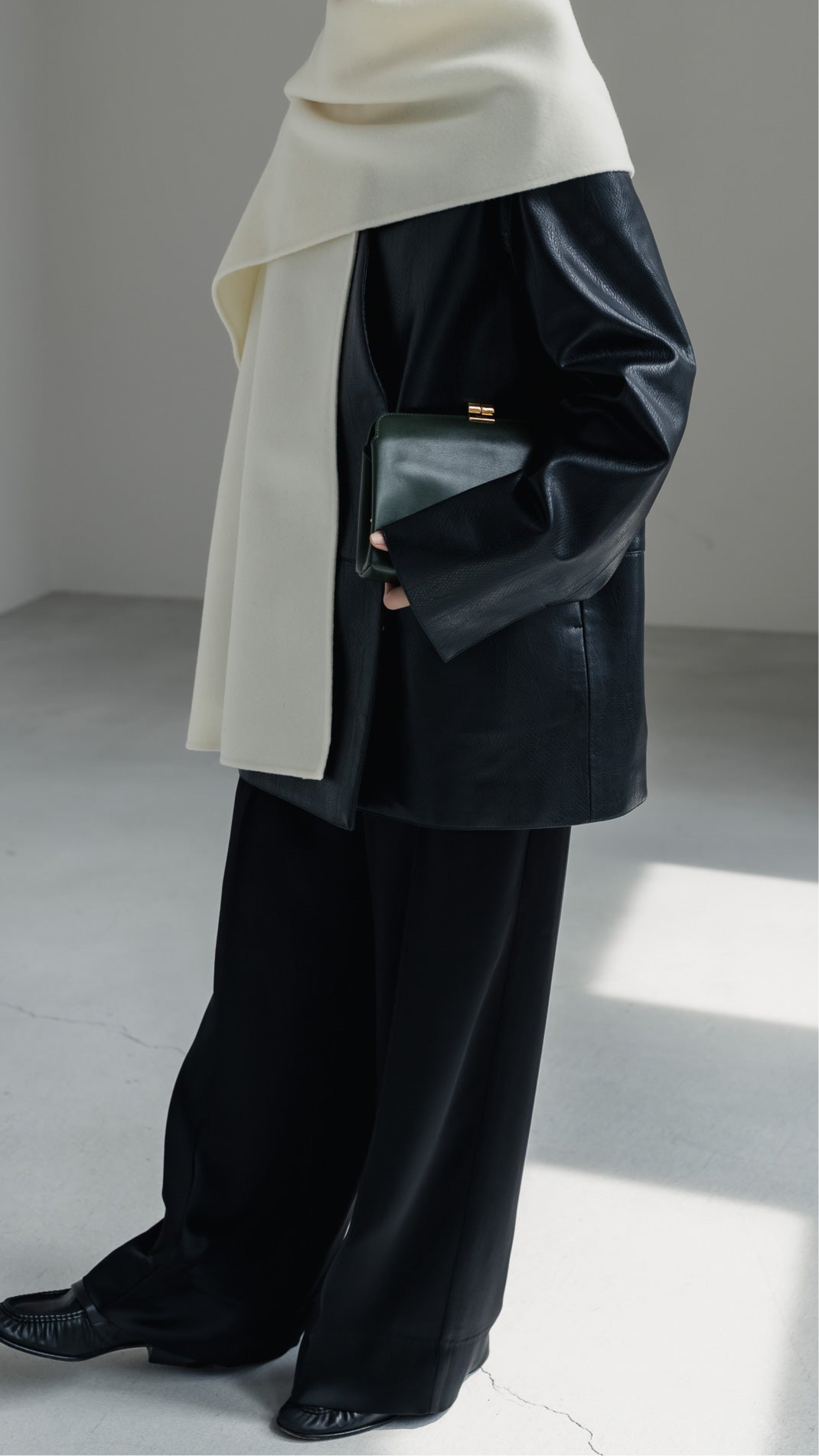 【PRE ORDER】Collarless Leather Jacket(black)