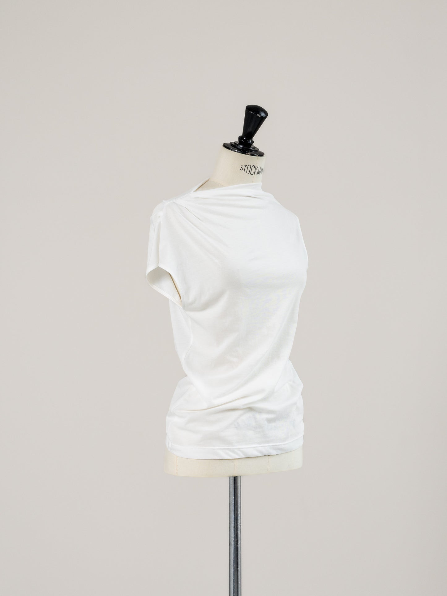 【PRE ORDER】ASYMMETRY TOP (3color)