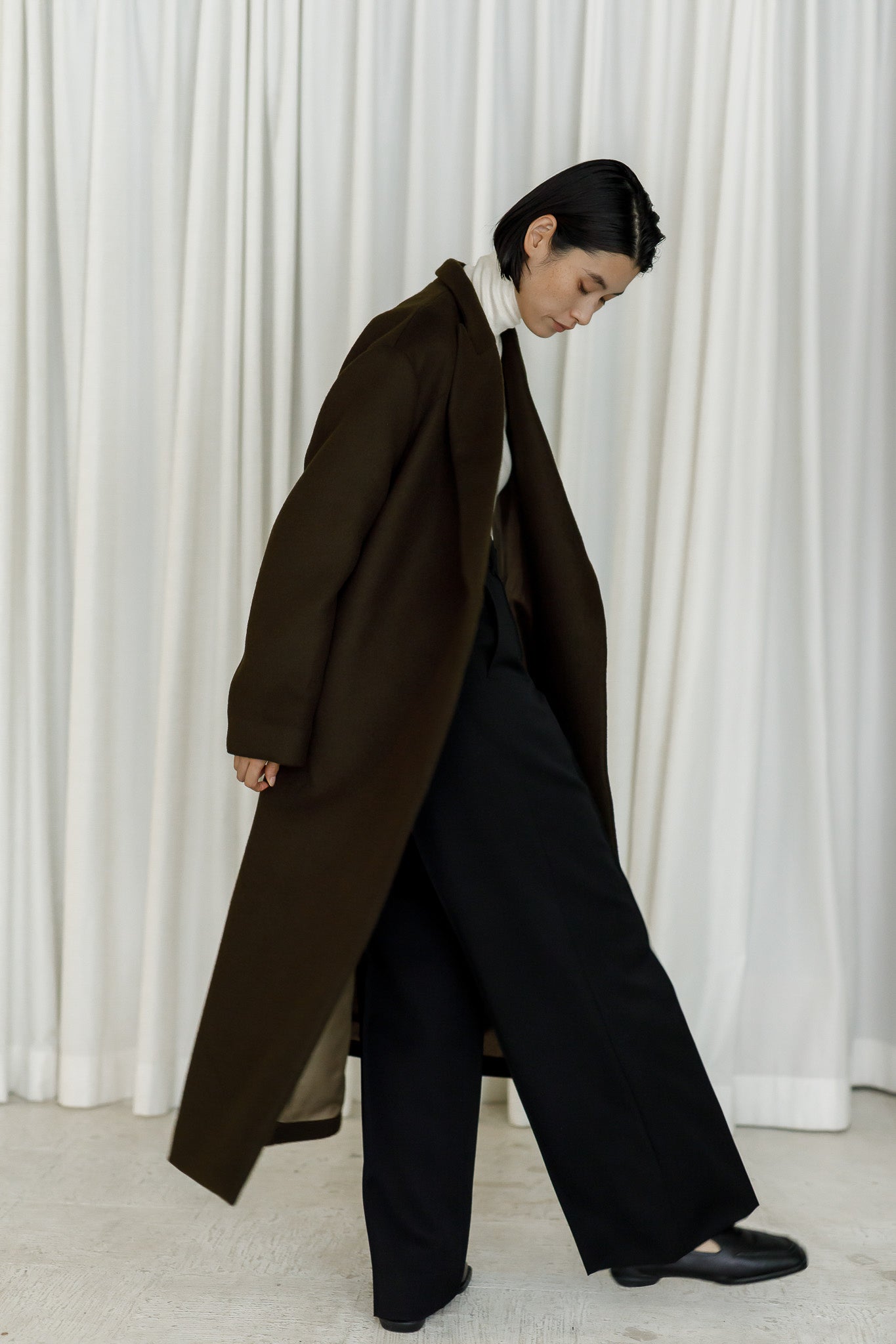 Peaked lapel long coat (-forest green-)