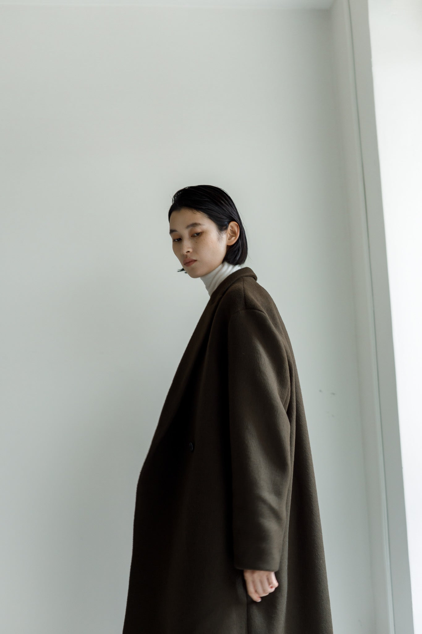 Peaked lapel long coat (-forest green-)