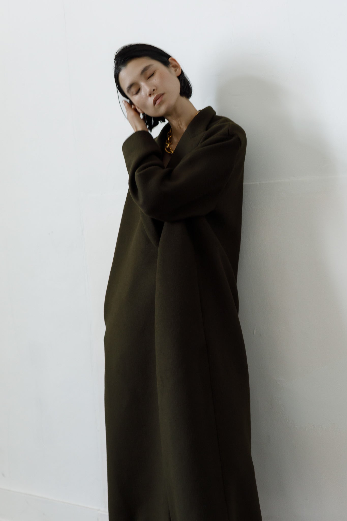 Peaked lapel long coat (-forest green-)