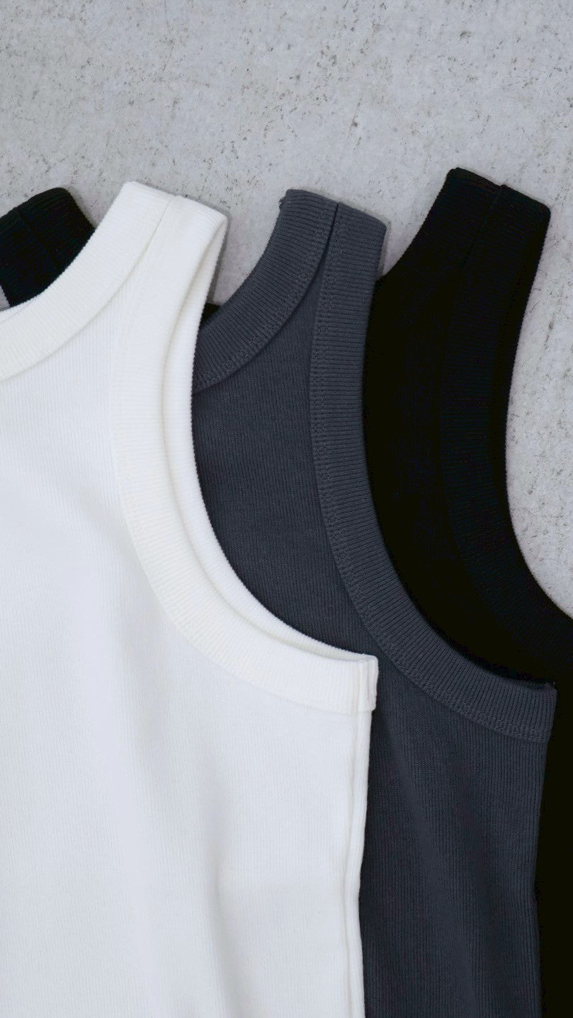 Curve Tank