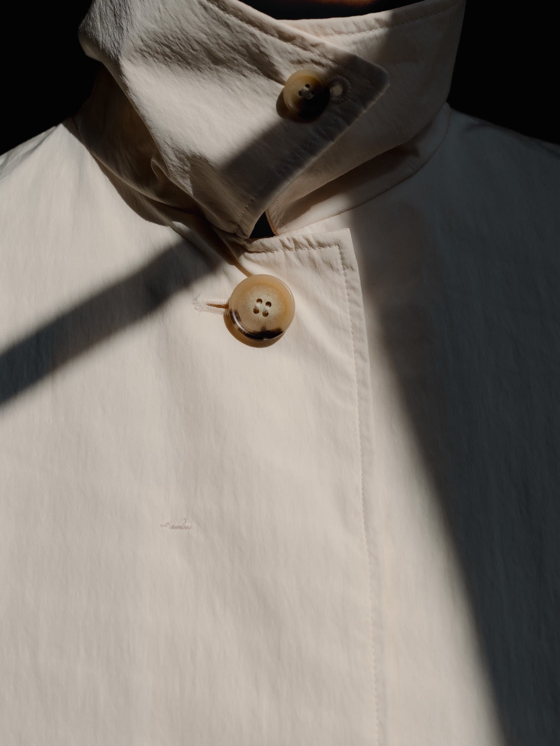 【PRE ORDER】Powdery Taffeta Coat(Ecru)