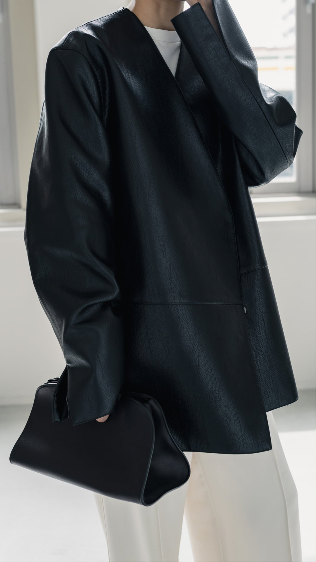 【PRE ORDER】Collarless Leather Jacket(black)