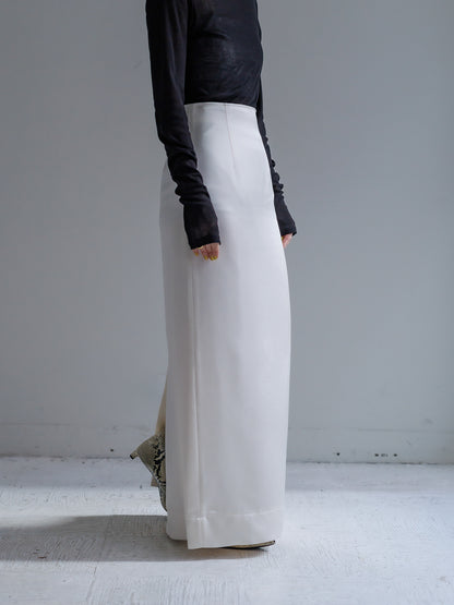 【PRE ORDER】satin straight skirt (-milk-)