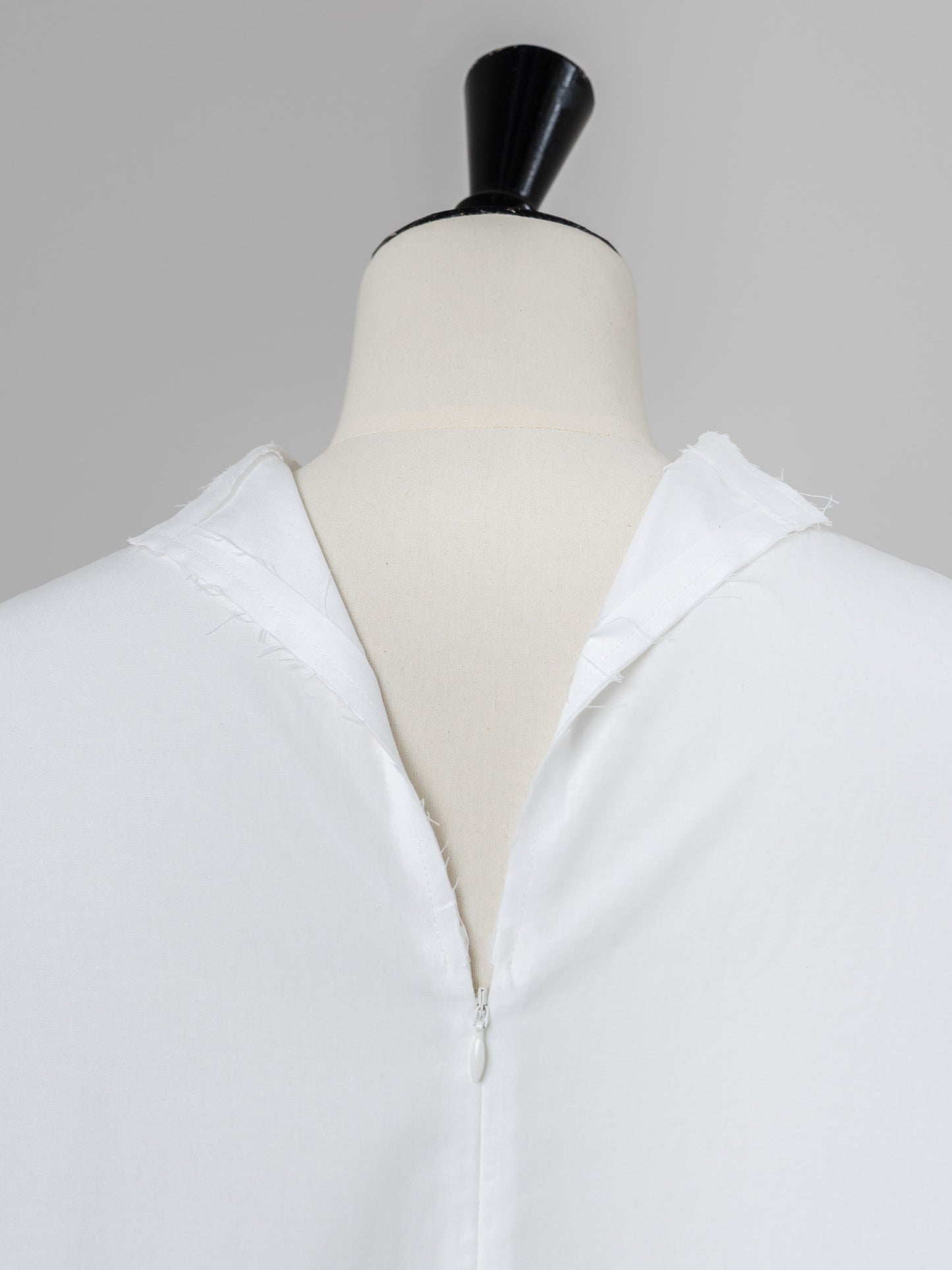 【PRE ORDER】Line Dress