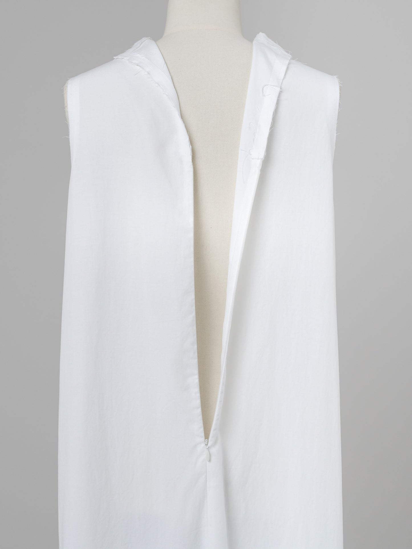 【PRE ORDER】Line Dress