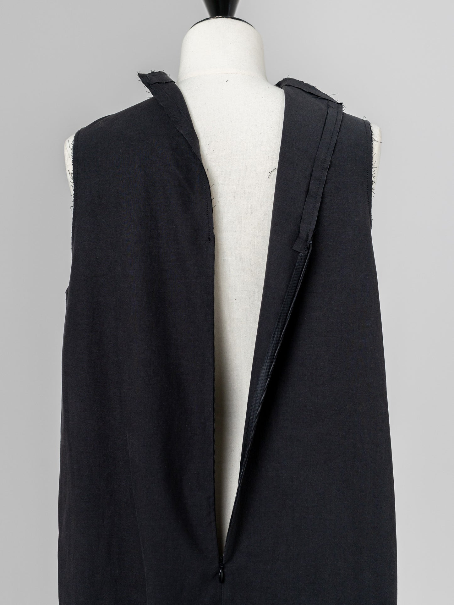 【PRE ORDER】Line Dress