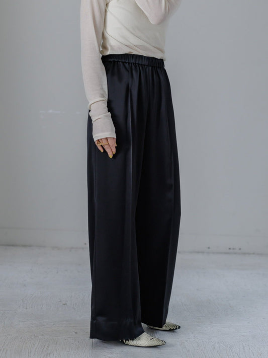 【PRE ORDER】satin easy pants (-black-)