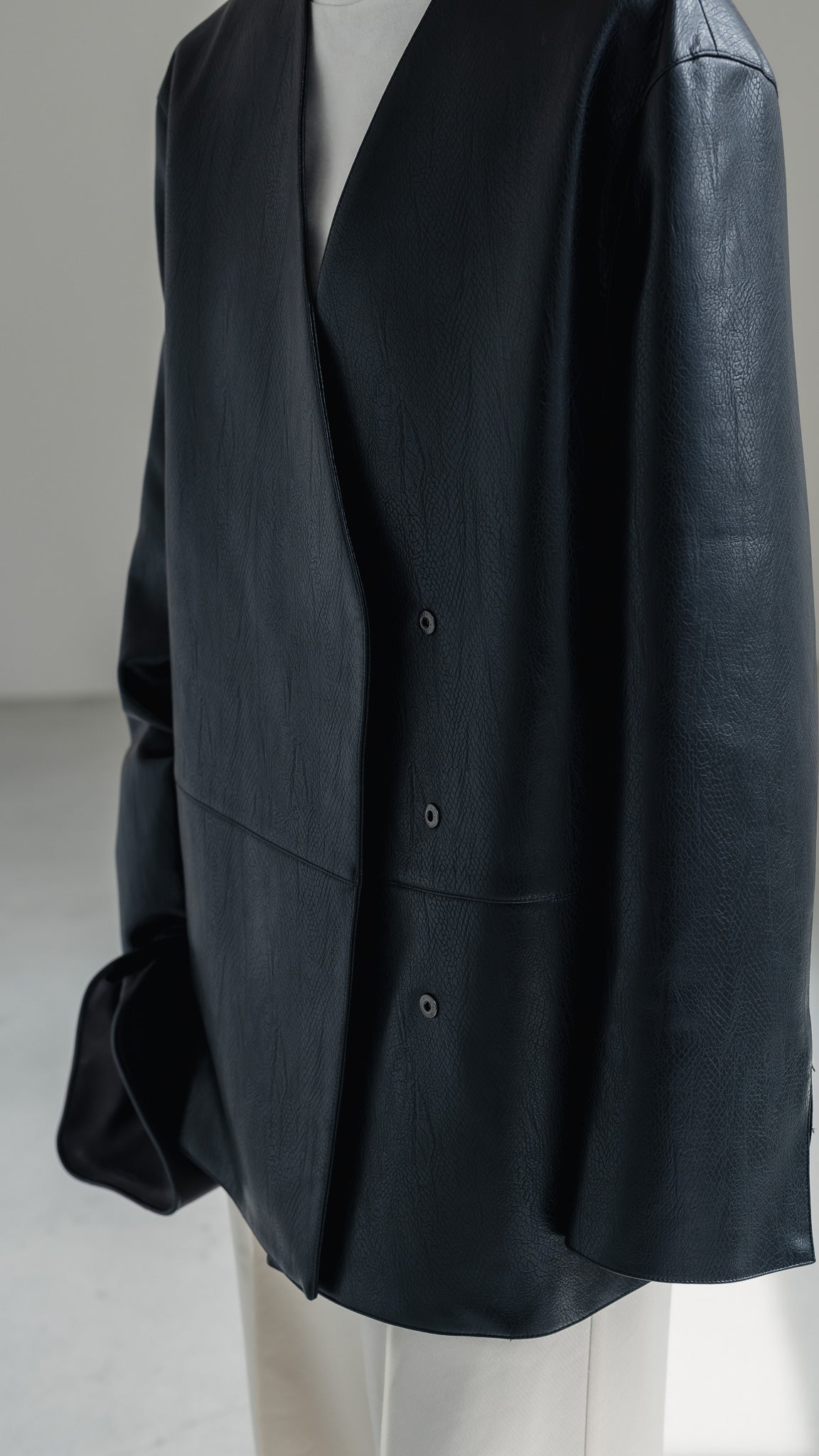 【PRE ORDER】Collarless Leather Jacket(black)