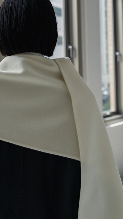 【PRE ORDER】Calme Stole(off white)