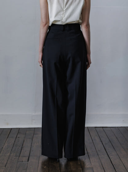 【PRE ORDER】TUCK WIDE TROUSERS (black)