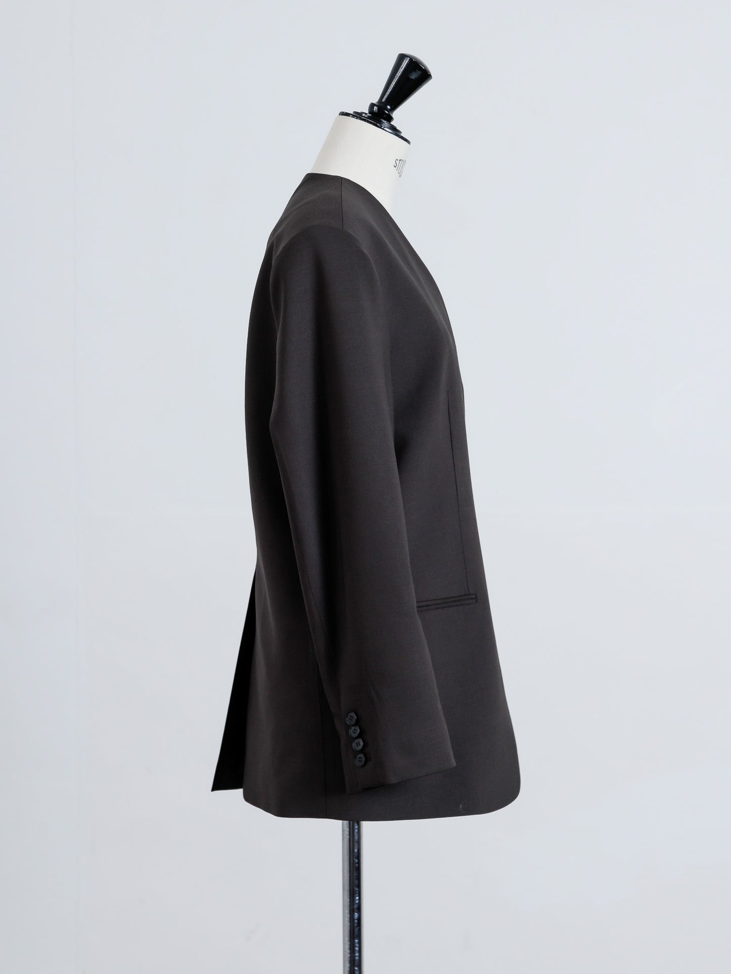 【PRE ORDER】COLLARLESS JACKET(dark brown)