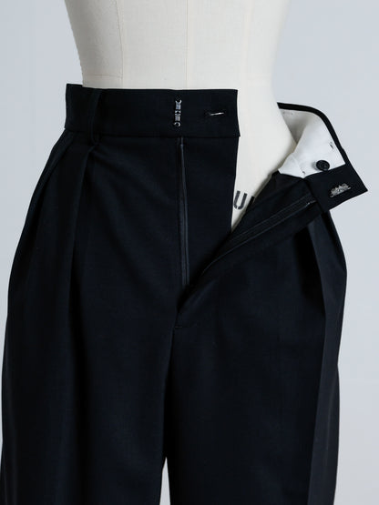 【PRE ORDER】TUCK WIDE TROUSERS (black)