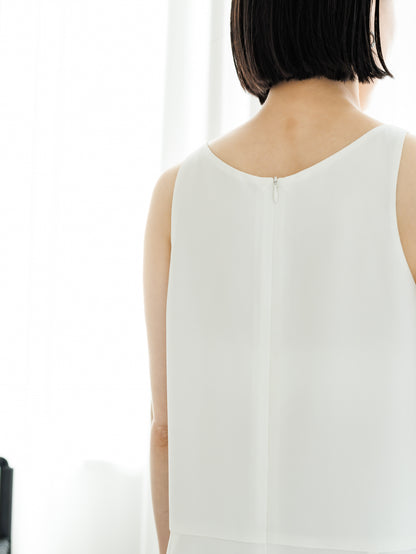【PRE ORDER】SLEEVELESS JUMPSUIT (2color)