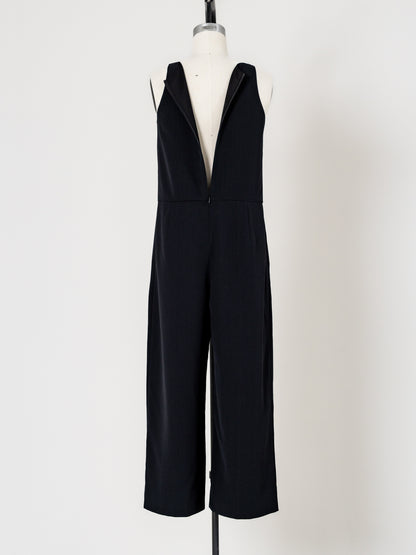 【PRE ORDER】SLEEVELESS JUMPSUIT (2color)