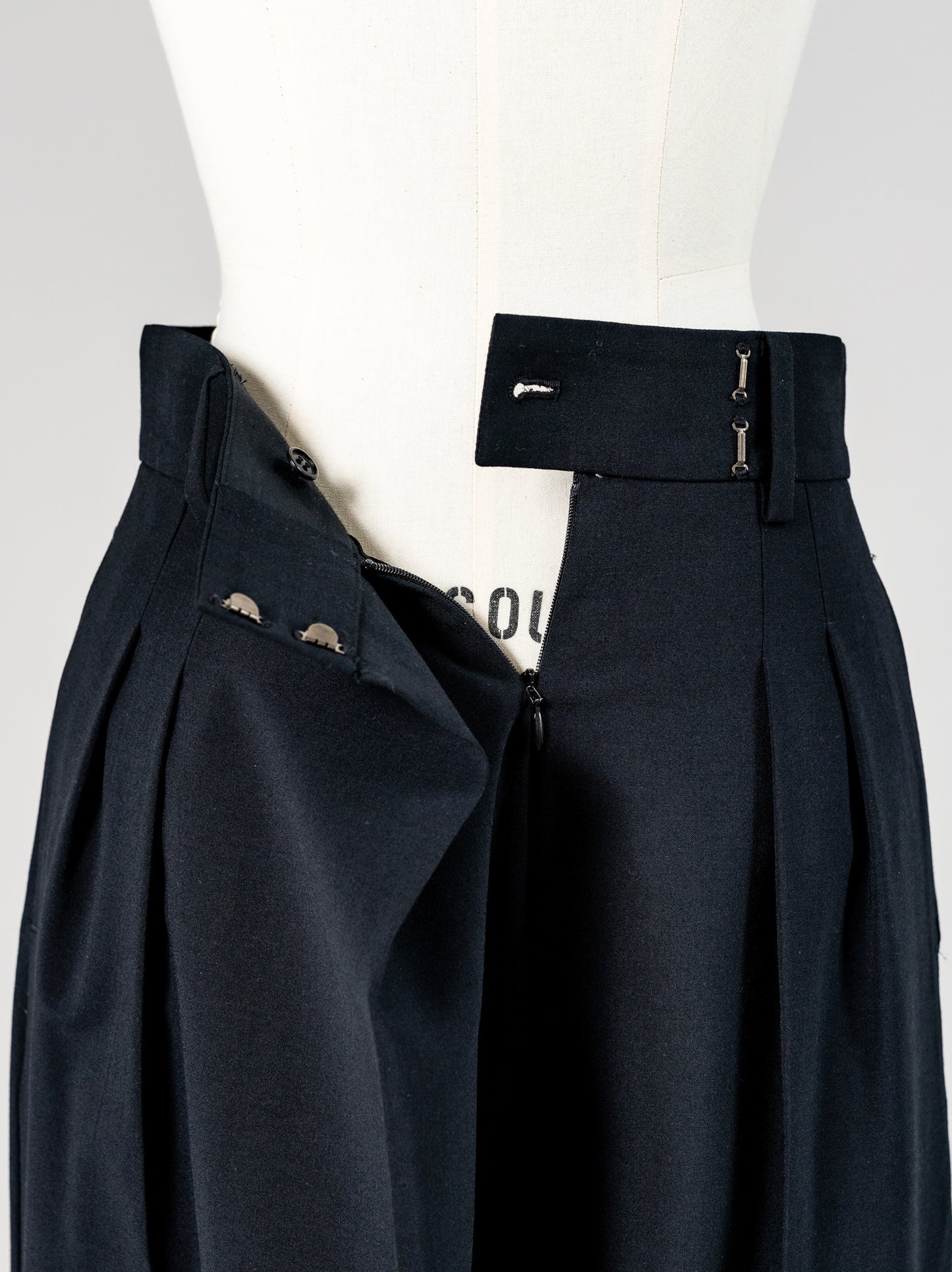 【PRE ORDER】WRAP TROUSER (3color)