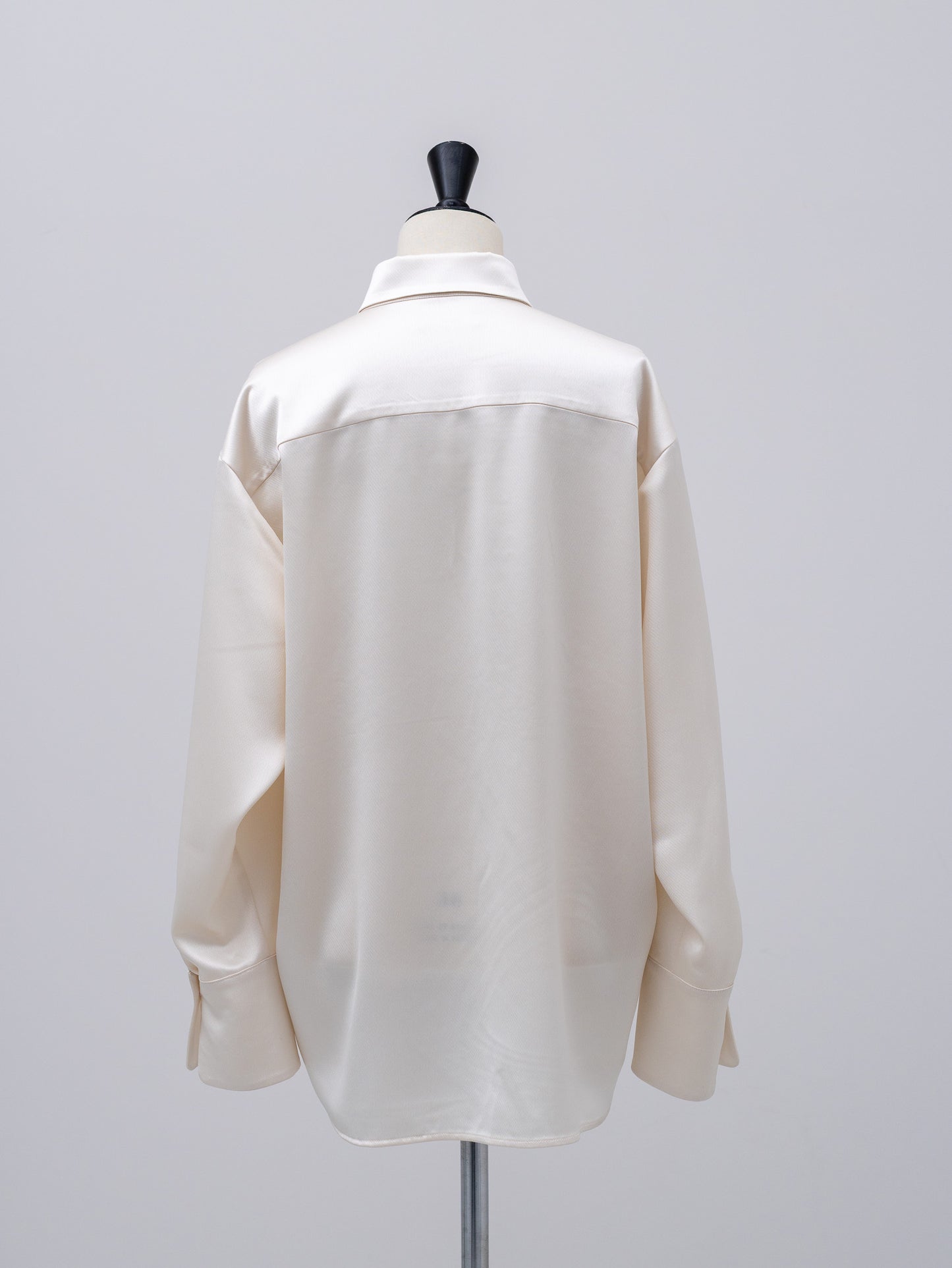 【PRE ORDER】Fluid Satin Shirt(Milk)