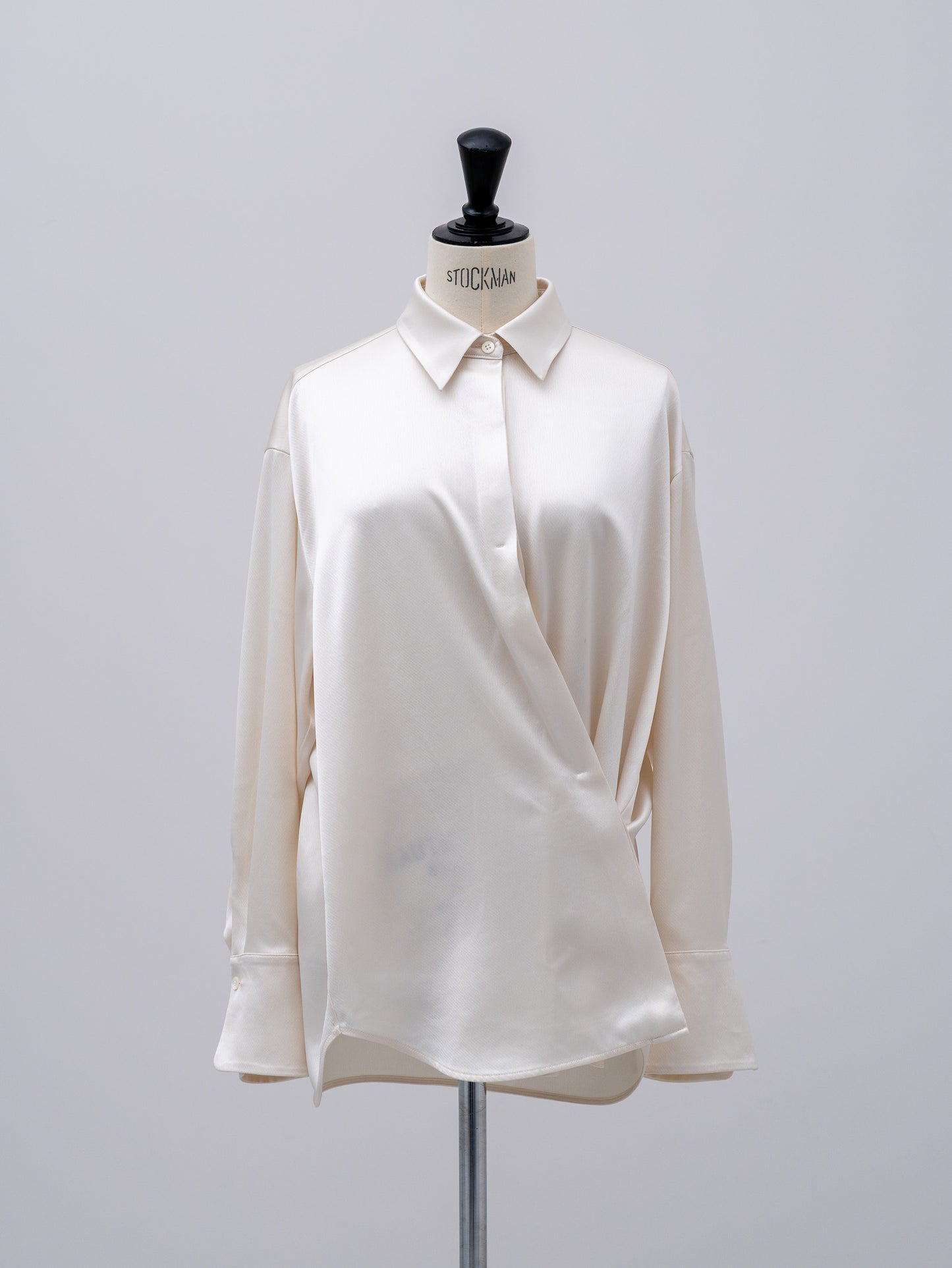 【PRE ORDER】Fluid Satin Shirt(Milk)