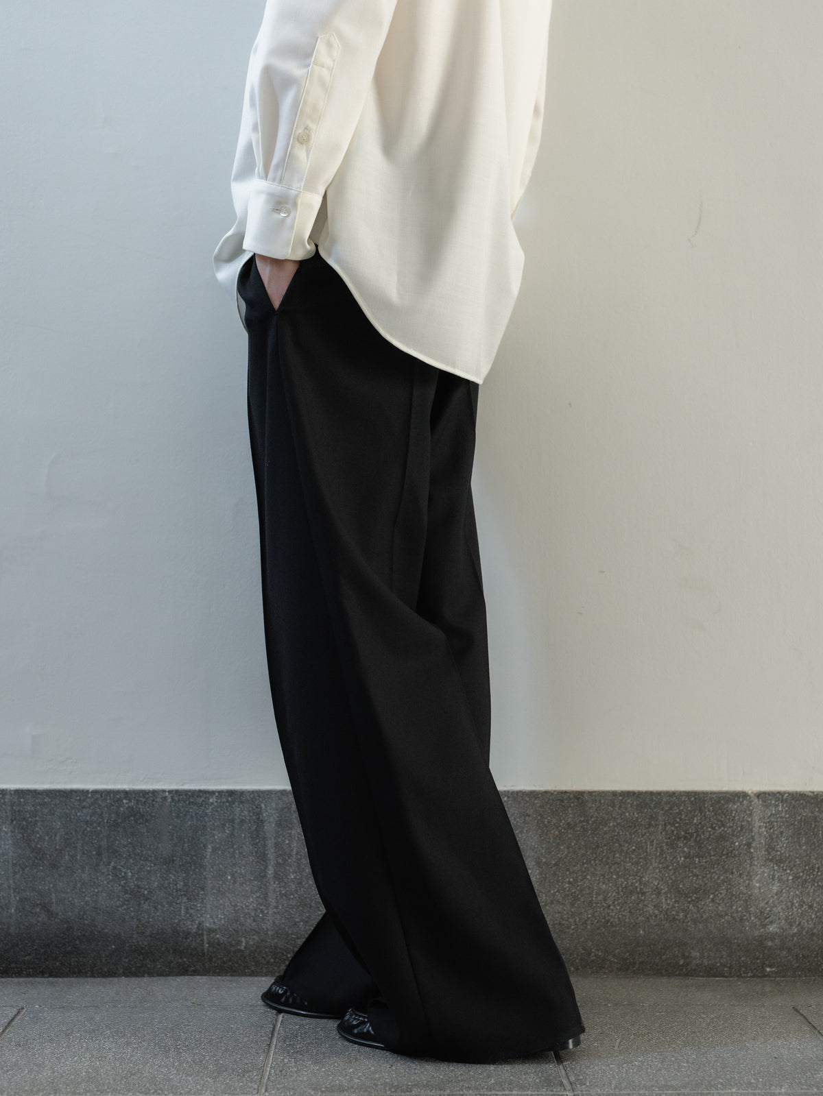【PRE ORDER】Wool Blend Easy Pants