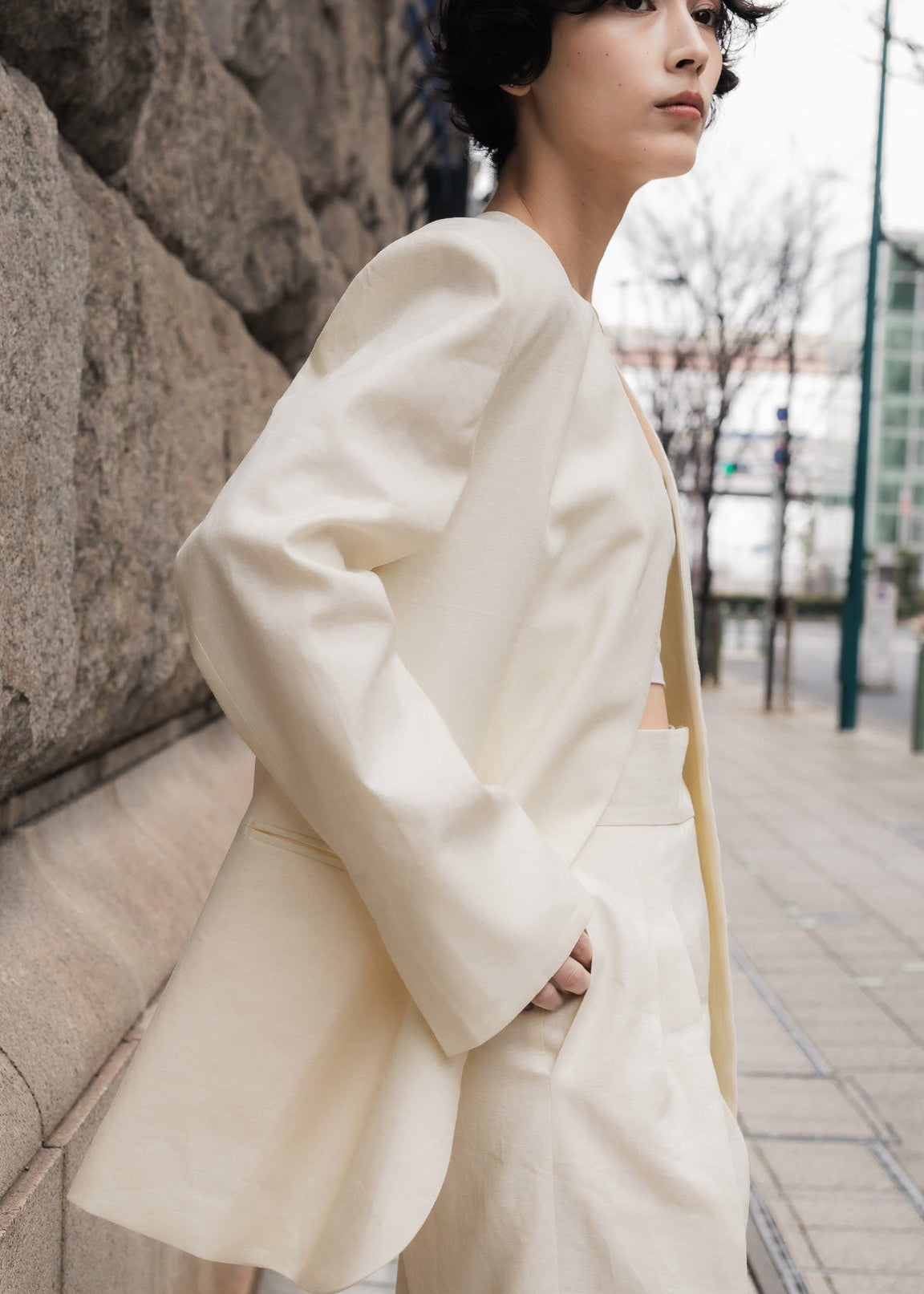 【PRE ORDER】Collarless Linen Jacket (Chalk)
