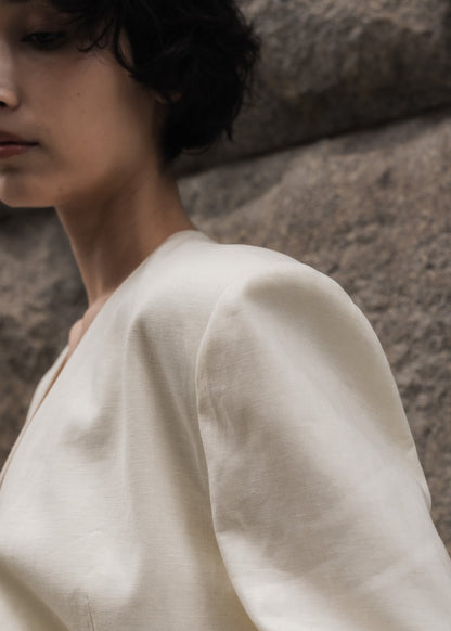 【PRE ORDER】Collarless Linen Jacket (Chalk)