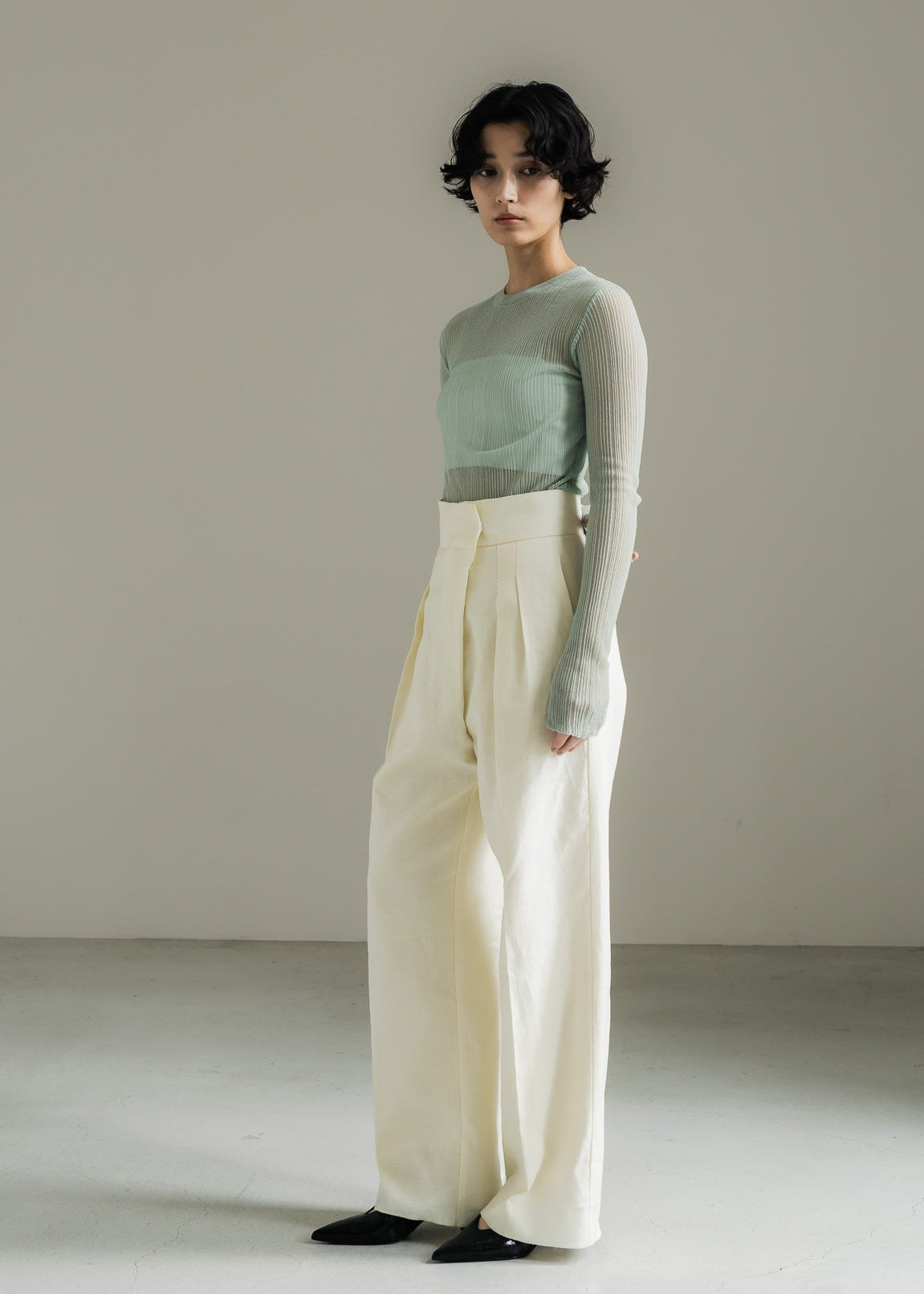 【PRE ORDER】Linen Wrap Trousers (Chalk)