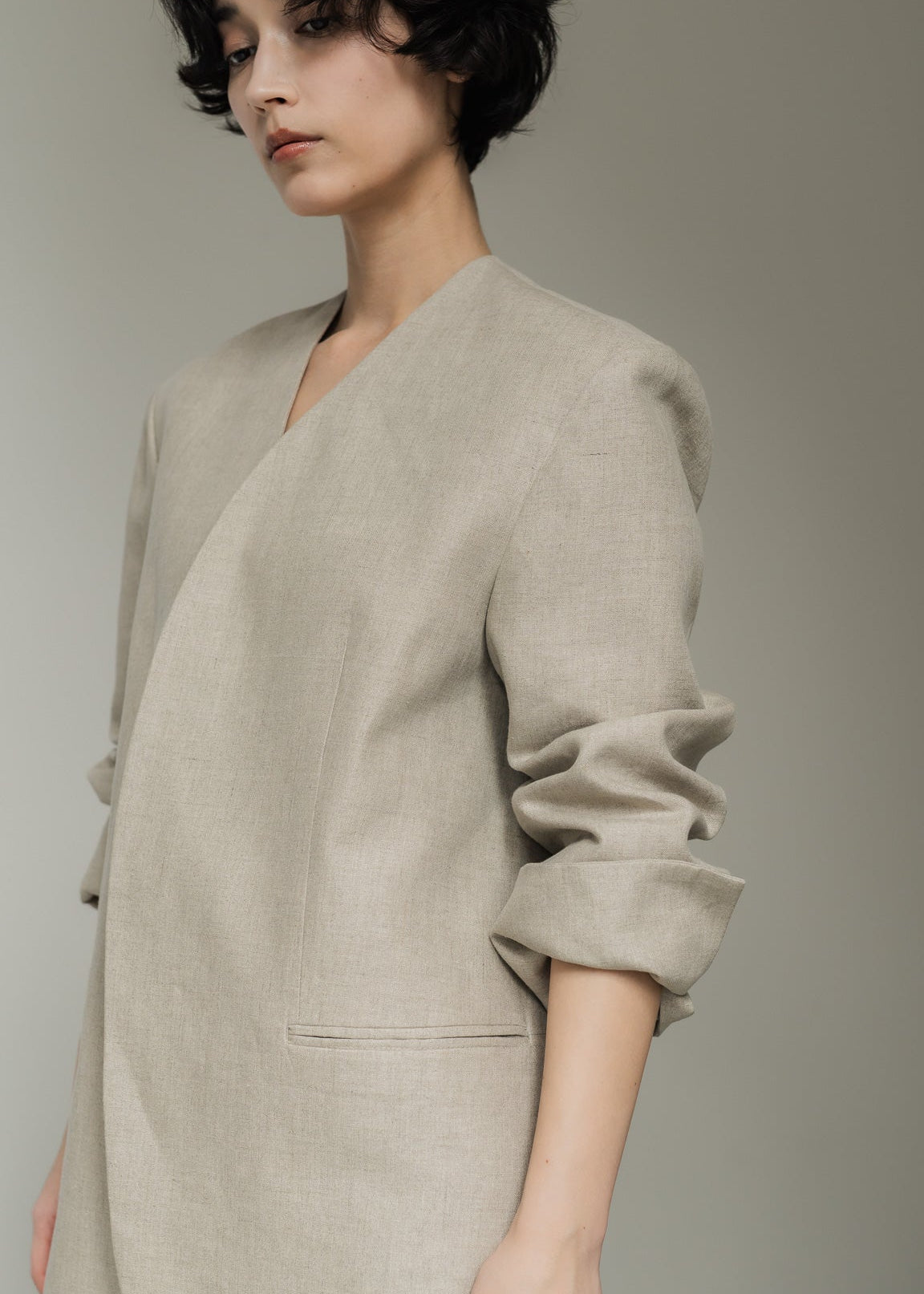 【PRE ORDER】Linen Collarless Jacket(Raw sand)