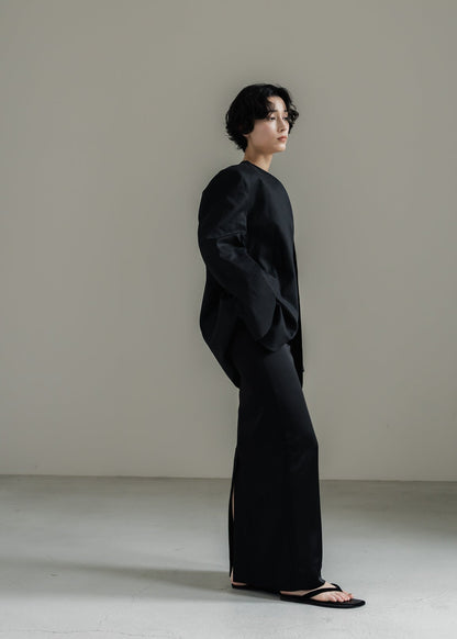 【PRE ORDER】Satin Straight Skirt (Black)