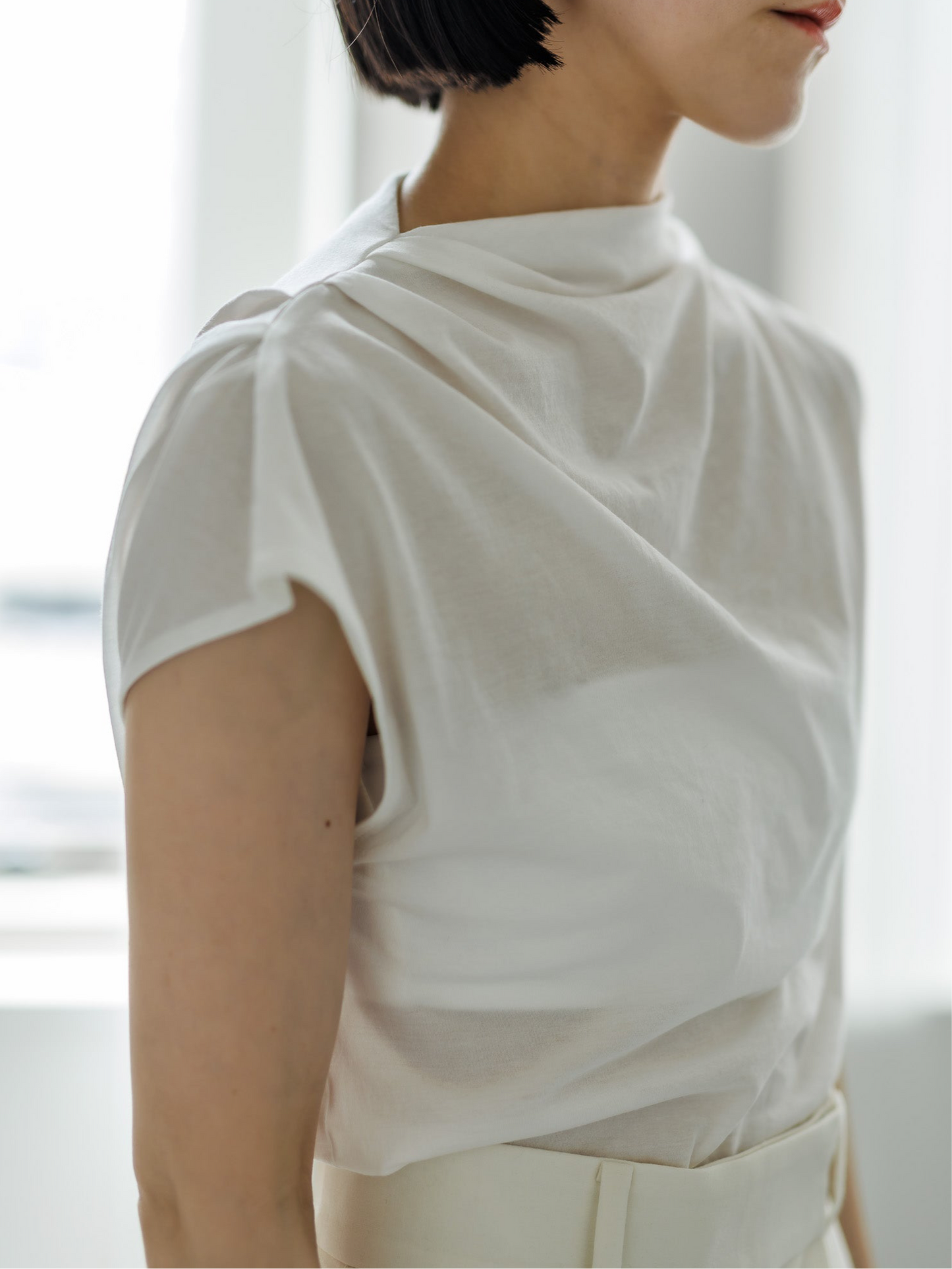 【PRE ORDER】ASYMMETRY TOP (3color)