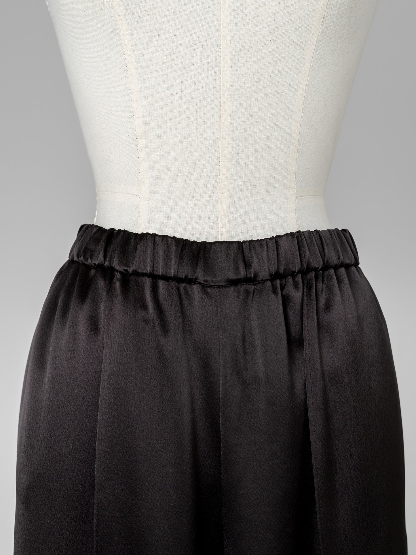 【PRE ORDER】Satin Easy Pants