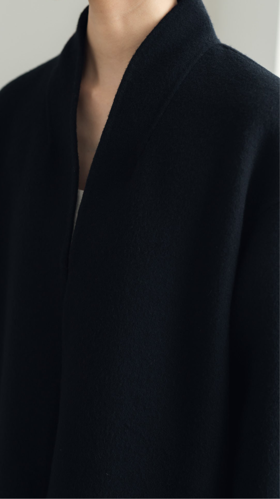 【PRE ORDER】Serene Robe Coat(black)