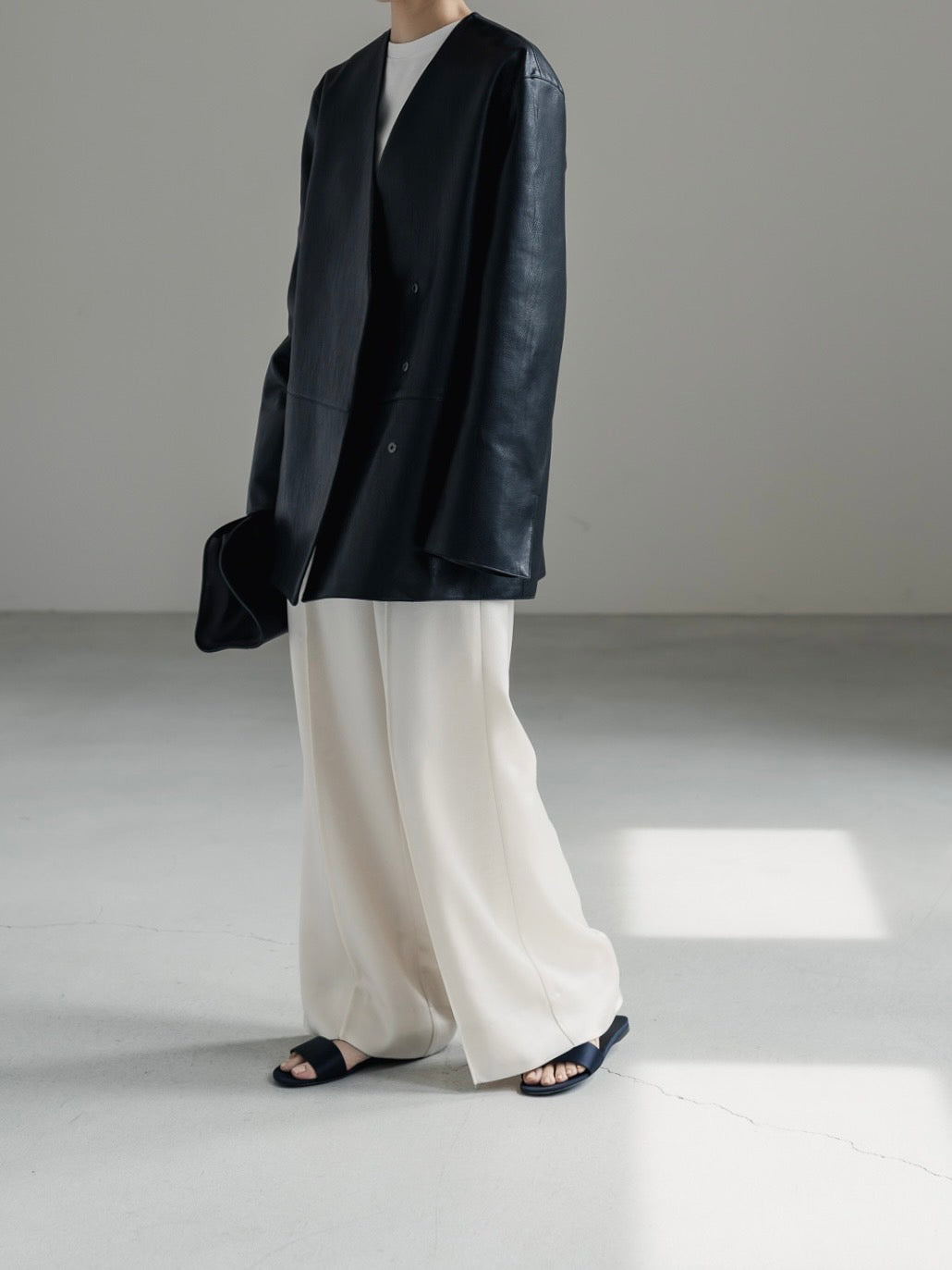 【PRE-ORDER】Satin Easy Pants (milk)