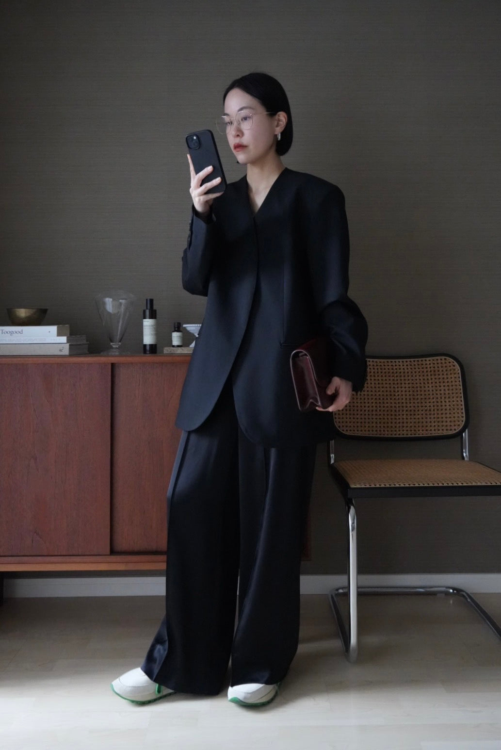 【PRE-ORDER】Satin Easy Pants (black)