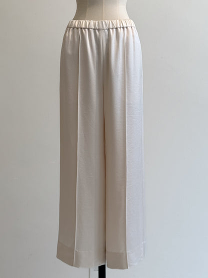 【PREORDER】satin easy pants (-milk-)