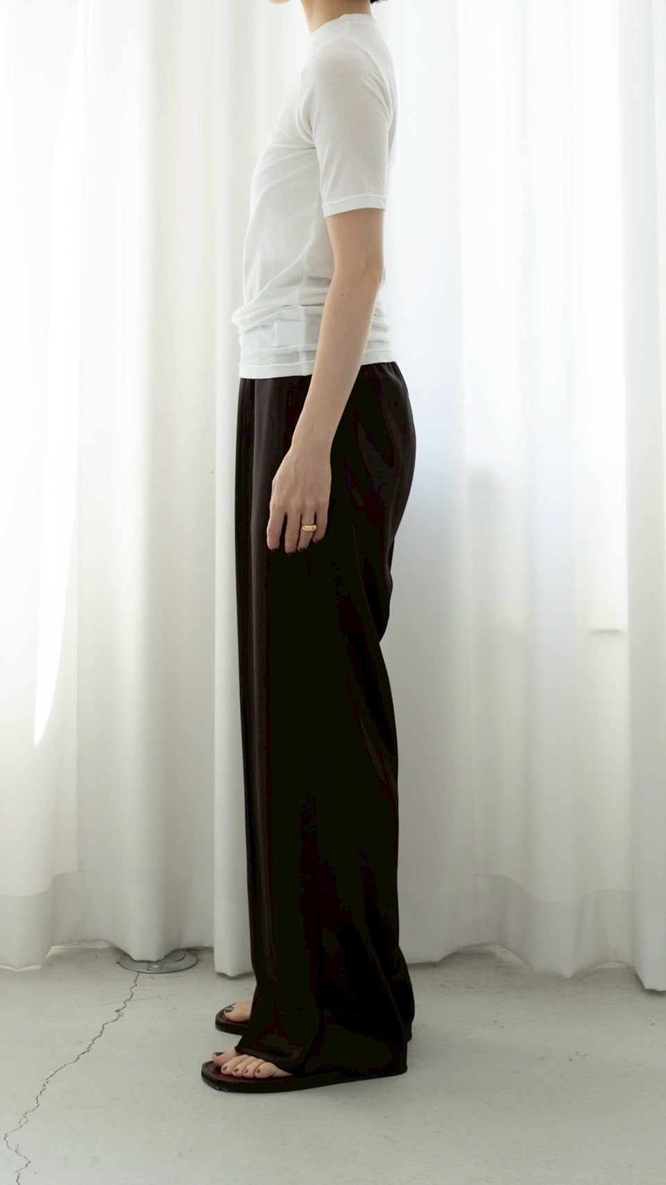 [PREORDER] satin easy pants (-milk-)