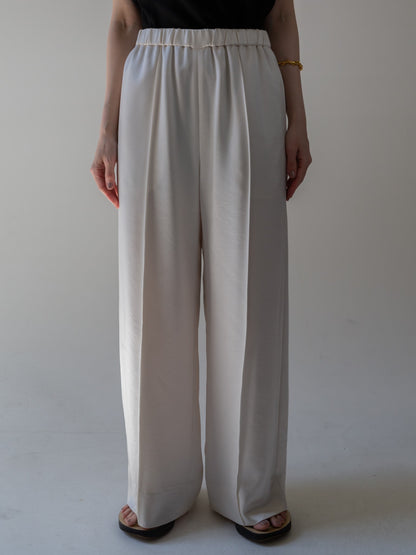 【PREORDER】satin easy pants (-milk-)