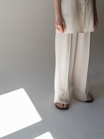 【PREORDER】satin easy pants (-milk-)