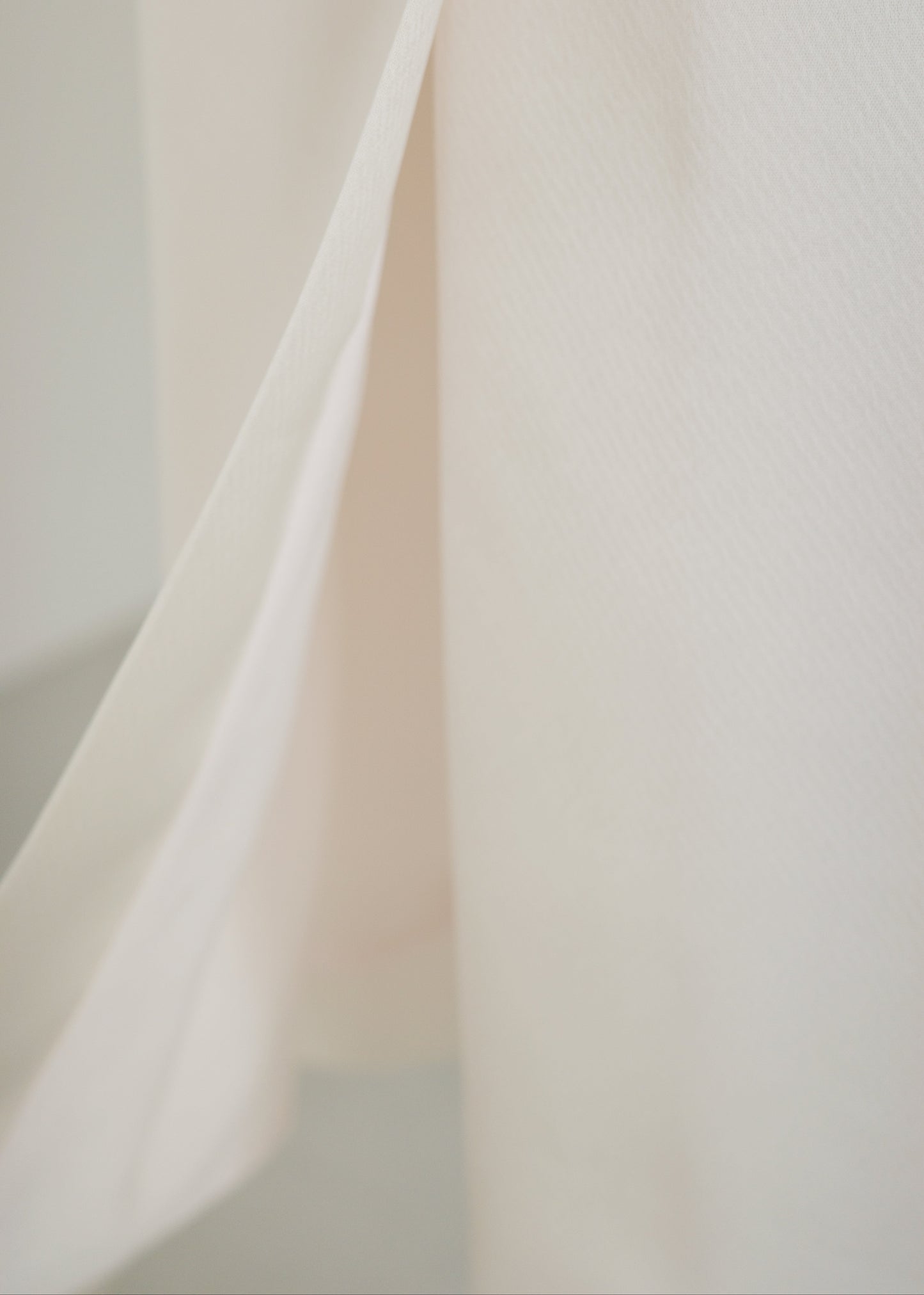 【PRE ORDER】Satin Straight Skirt(Milk)