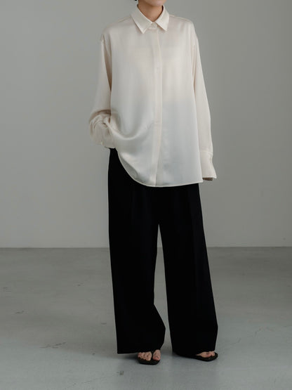 【PRE ORDER】Fluid Satin Shirt(Milk)