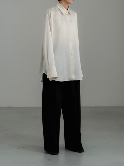【PRE ORDER】Fluid Satin Shirt(Milk)